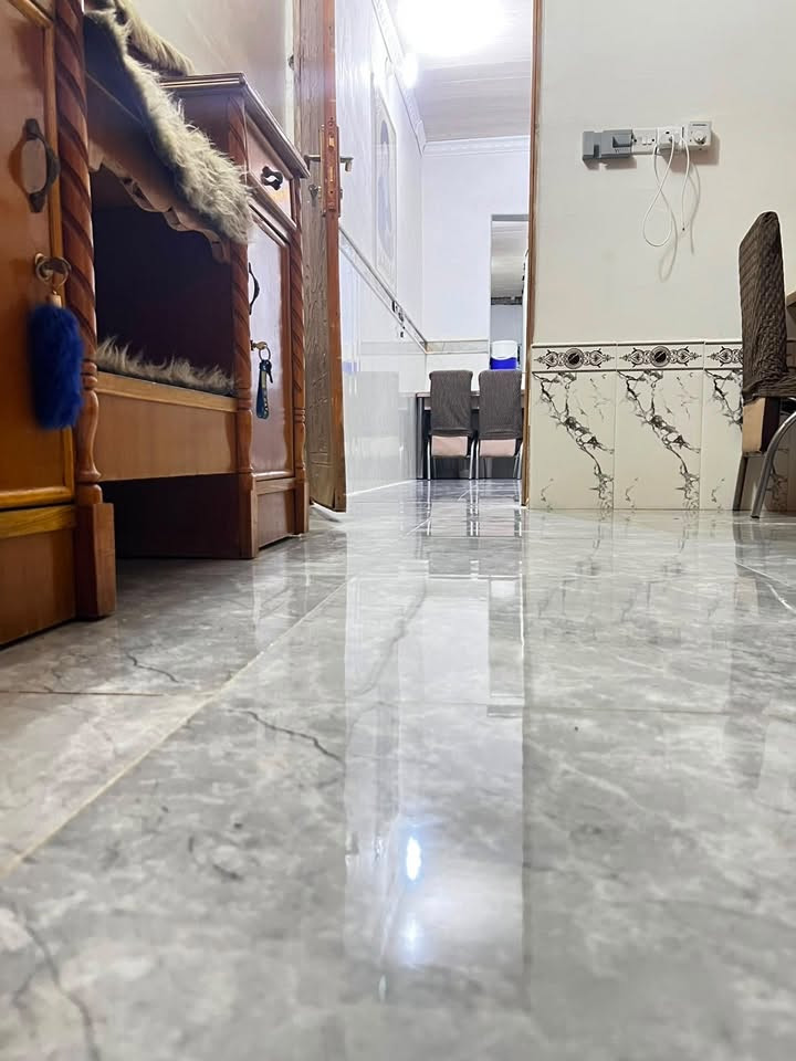 دار 🏡للبـــيع
البيت رقم مكانه بنهاوند الرابعه بي معامله واصله للتقيم قرار ٢٥ ماعليه مزايده ملكك كامل البيت ١٠٠متر  طابق ونص 

للاستفسار الاتصال على الرقم ***********
