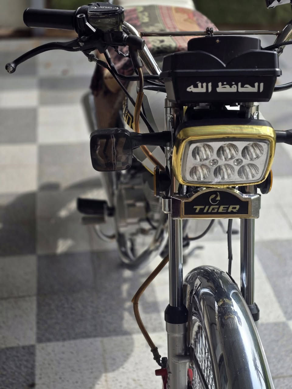 تايكر • ٢٠٢٤ • اوراق