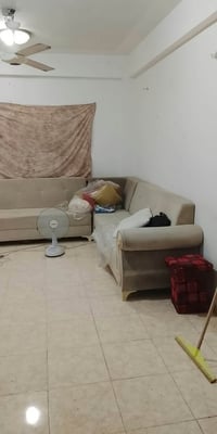 شقة للإيجار • مجمع الحدباء • غرفتين وبلكونتين