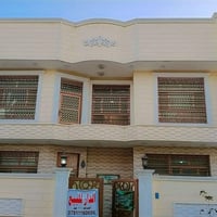 ازوير مقابل المدهش • ١١٠م • ٣ غرف