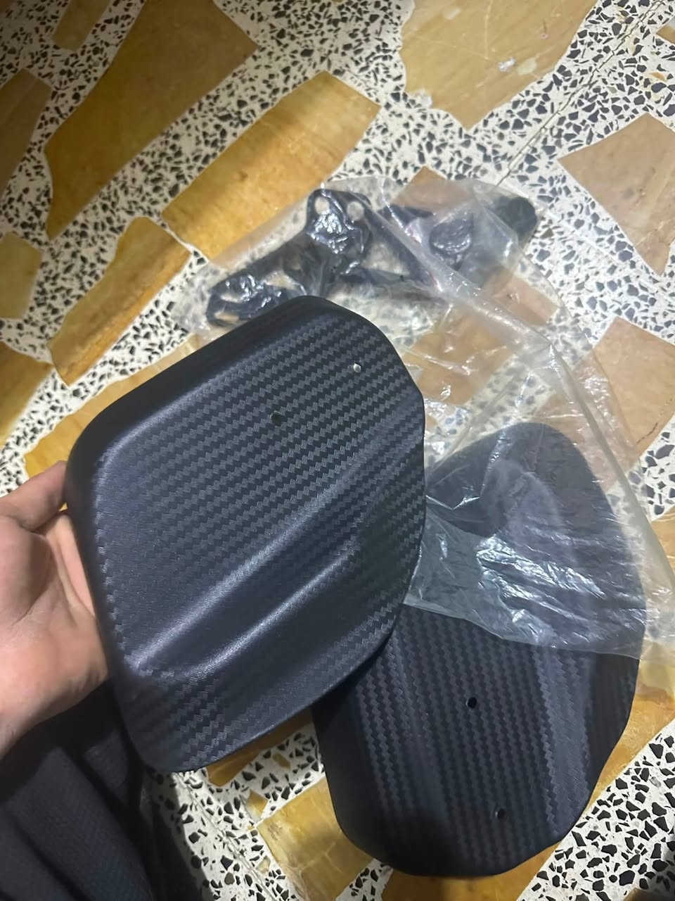 فلوجه • واقيات هواء • يدات سكليتر