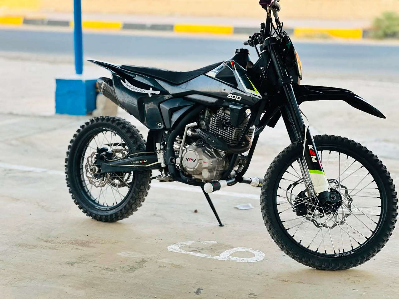 سلام عليكم للبيع دراجه قفاز 2024  حجم المكينه 300cc اوراق وبيهه وصل قبض مال كمرك   سعر 850 وبيهه مجال 
العنوان ديالى خان بني سعد 
الهاتف ***********
@
