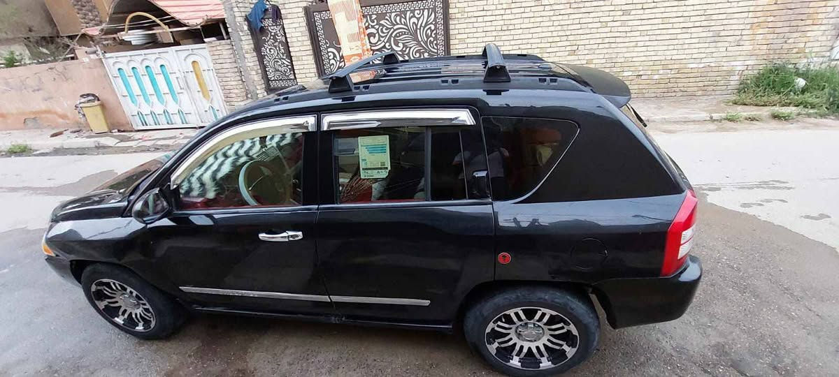 جيب كومباس • ٢٠٠٧ • رقم بغداد