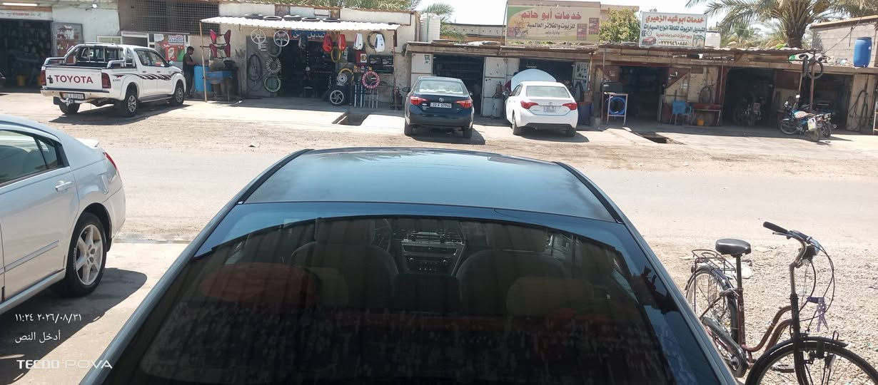 السلام عليكم ورحمة الله 
سوناتا موديل 15 كوري مكينة حجم 2000 مكينة جديدة تبريد قطعتين امامي خلفي ثلج مابيها اي نقص 
اربع قطع صبغ شرط بدون حادث   رقم سليمانية سنوية لل 27 شرط التحويل السعر 105 وبيها مجال العنوان ديالى دلي عباس 
***********
