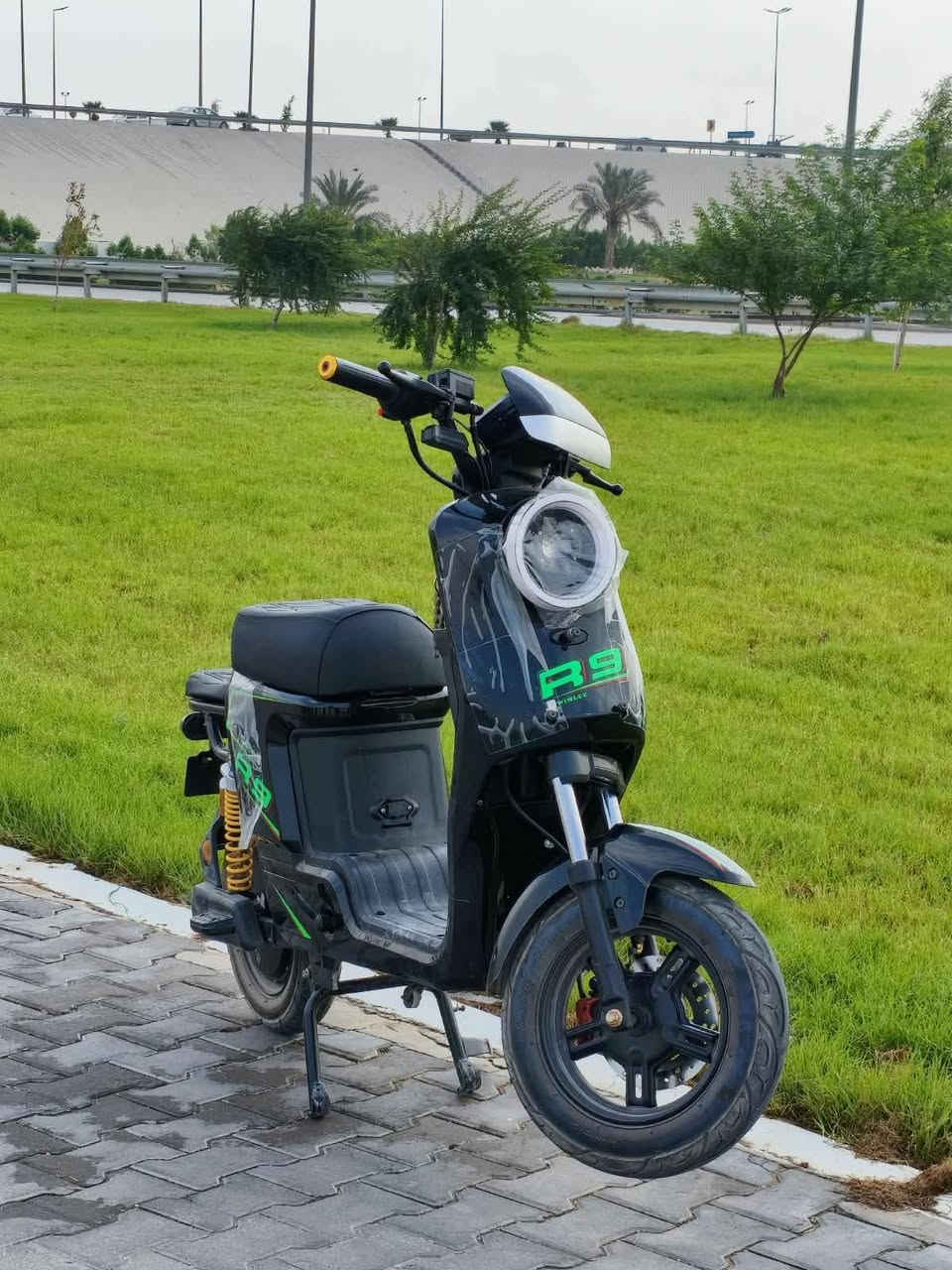 R9 ٢٠٢٧ • بطاريات ٣٢أمبير×٥ • بصره كرمه علي