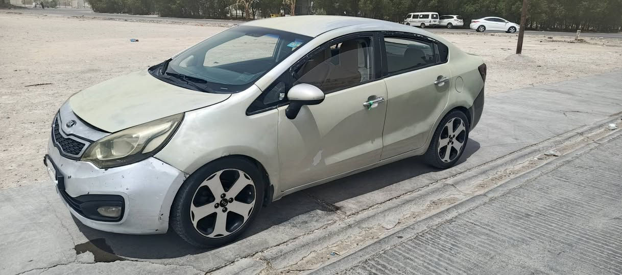 كيا ريو • ٢٠١٣ • اتصال