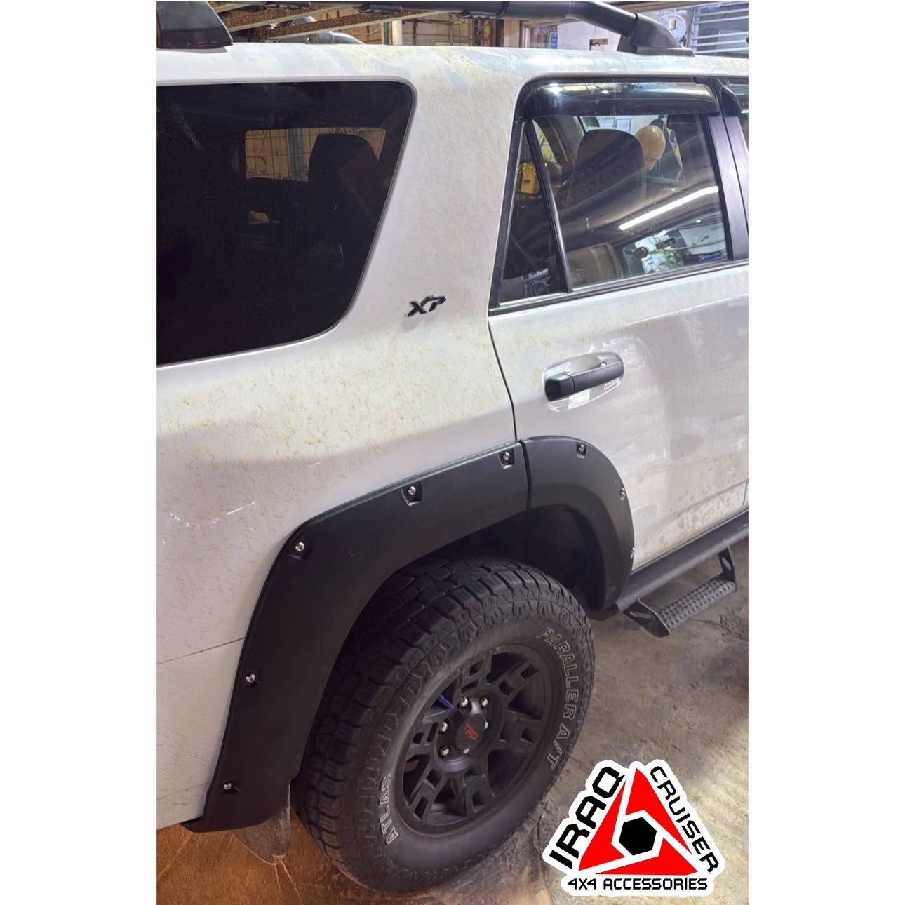 زبائننا الكرام ✨
توفر من جديد 
فندرات Toyota 4Runner 
تصميم مميز جداً
صناعة ممتازة
بدون اي تأثير على هيكل السيارة 
مع كافة المواد اللازمة للتثبيت ✅
———————————————-
📍عنواننا/ بغداد الشعب حي عدن 
التوصيل متوفر لكل العراق 
***********

نص مكتوب في الصور:
- IRAQ CRUISER 4X4 ACCESSORIES