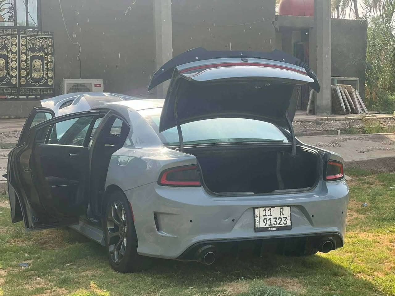 السلام عليكم جارجر sxt موديل 15 اصل تحويل ثاني يوم حادثه جاملغ خلفي وهنا تغير لون  السعر 137 مكان بابل الاستفسار اتصل ***********   
اعتذر عن المراوس
