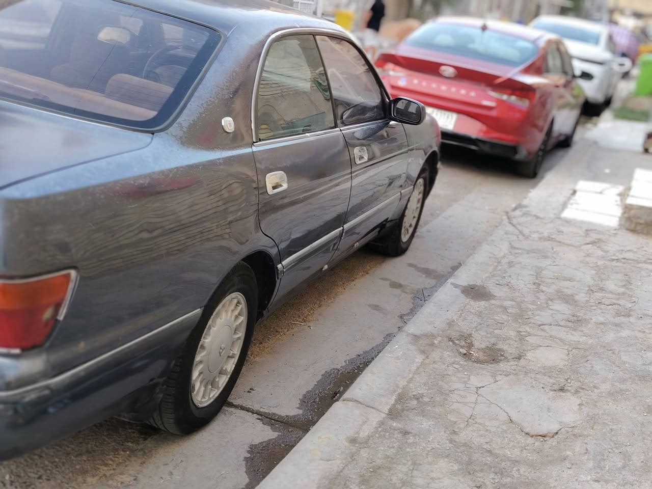 السلام عليكم السياره بطه منفصل كامل مواصفات مابيهة أي نقص كفاله من كلشي كير محرك تبريد ثلج❄بلادية كلهة موديل94 بسمي تحويل مباشر رقم نكليزي مكاني بغداد رقم الهاتف ***********
