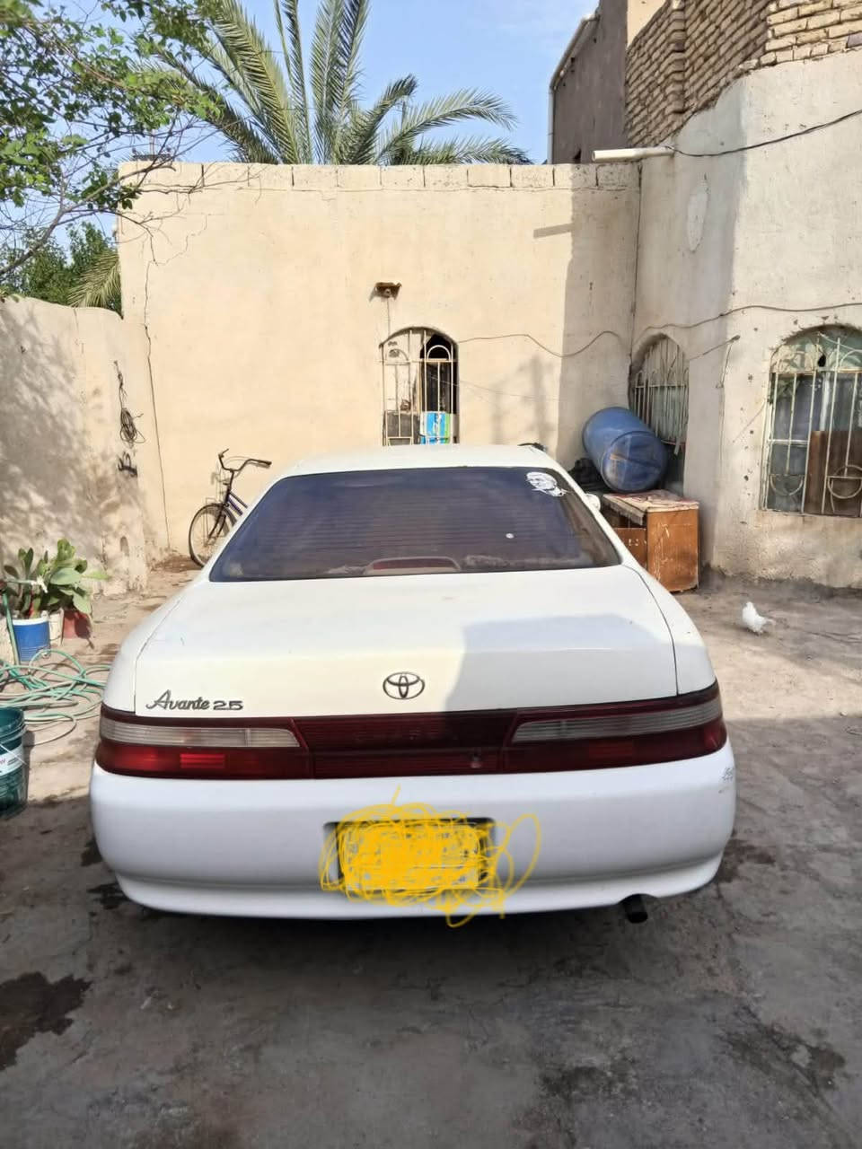 شيزر نفخ للبيع فقط حداده كير محرك ونجي جدد تبريد دواخل حلوه سياره بسمي 45 بيه مجال بسيط  *********** عنواني بصره الهارثه

