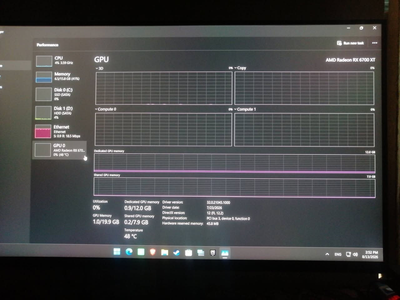 السلام عليكم (PC Games) للبيع: 
مواصفات التجميعه :
​المعالج: Intel Core i5-10400F
​كرت الشاشة: AMD Radeon RX 6700 XT (سعة 12GB) - كرت قوي جداً يشغل كل الالعاب القوية وبسلاسه
​الرامات: 16GB DDR4. 2×8
​التخزين:
​SSD بسعة 1TB (للسرعة العالية).
​HDD بسعة 1TB (للتخزين الإضافي).
7 ڤان يعني انسى شي اسمه حراره ( تحت الضغط حراره 70)
​الملحقات:
​الشاشة: GMAEON حجم 24 إنش، دقة عالية وتردد 144Hz (سلسة جداً بالألعاب). الشاشة كاملة مع الكارتون الخاص بها ومعها ضمان ثلاث سنوات استبدال 
​الإضافات: سماعة محيطية، كيبورد ميكانيكي، وماوس.
​الحاسبة جاهزة ومجربة، تشغل كل الألعاب الحديثة وبأداء عالي.
السعر [مراسله الصفحه او اتصل ***********] بسبب اصحاب النفوس الضعيفه
مكان التواجد: [ بغداد / الدورة ].
