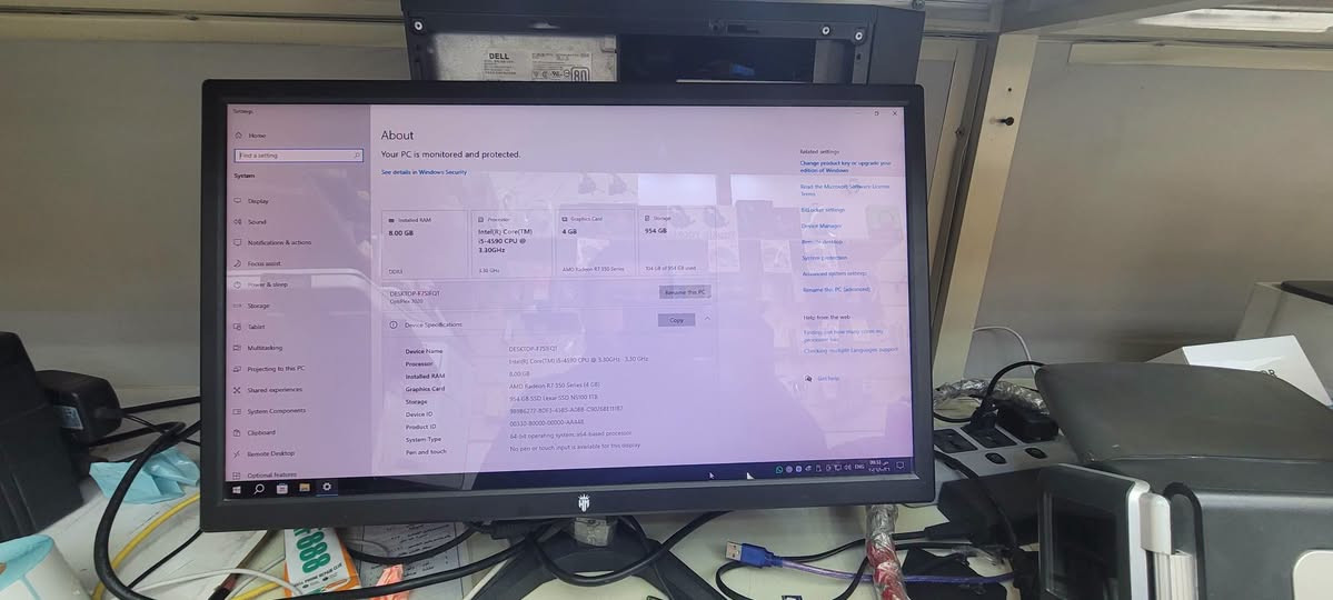 i5 الجيل الرابع • SSD ٢٥٦جيجا • كرت شاشة ٤جيجا