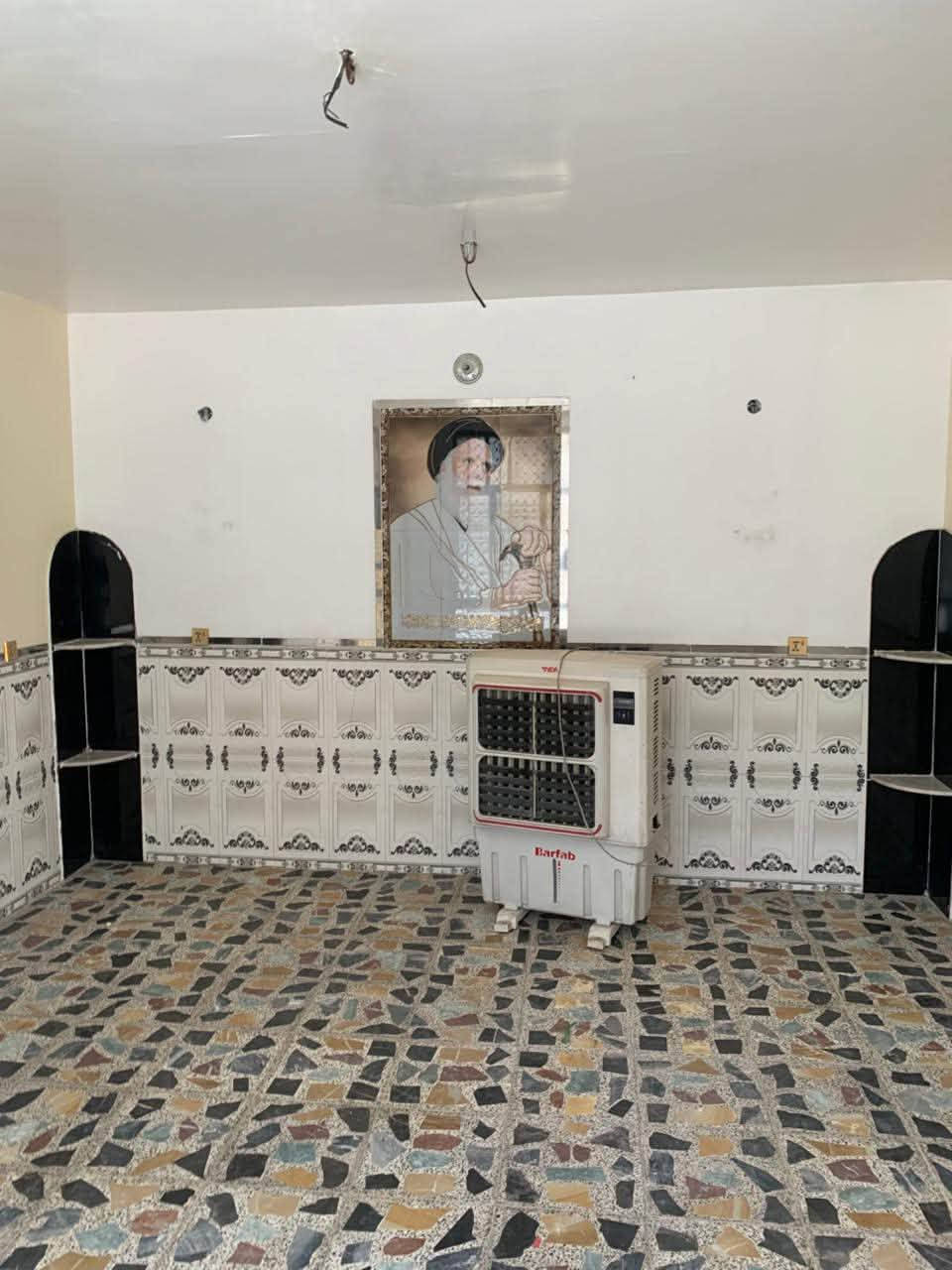 (بيت جديد ركن ليجار)١٠٠متر مربعه  ***********
