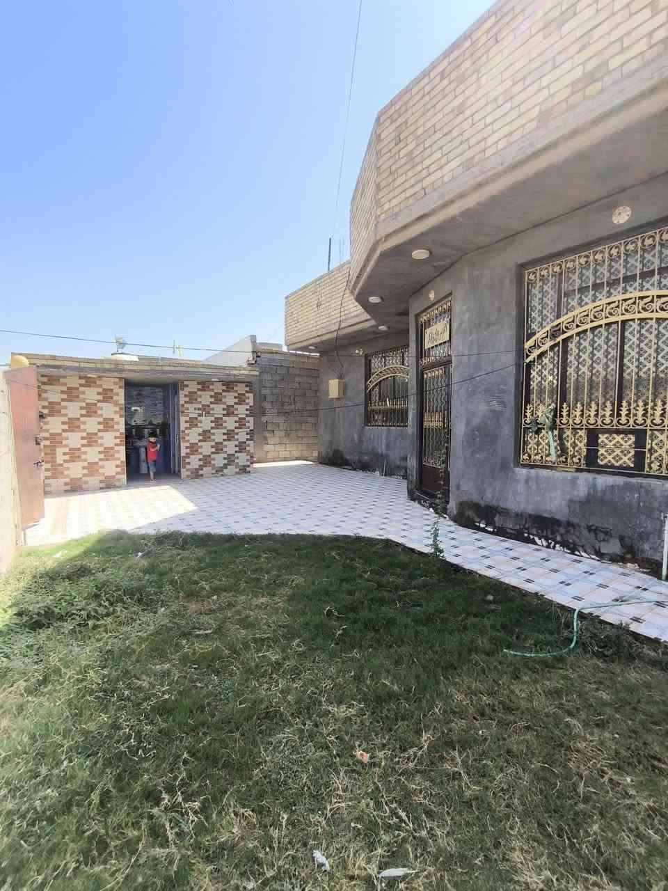 بيت مساحه 250 حي ذويب ***********
