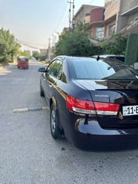 سوناته ٢٠٠٧لون كرزي مكينه ٢٤٠٠بيع أو مراوس ٠٧٧١٦٨٣٢٥٦٦