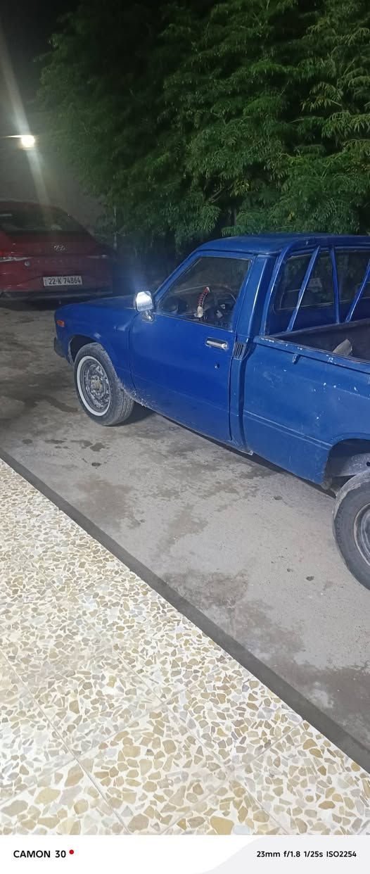 بيكم موديل 82 محرك كير اكسن شرط
شاصي نظيف... السيارة داخلة هزة  وايرمنية شغالة 
نشاط فول صدرها معمر. شرعي متوفي  مابيها وكالة ابيع مكاتبة فقط السعر 16 وبيها مجال.. مو شراي لا تخابر 
***********

نص مكتوب في الصور:
- CAMON 30 • 23mm f/1.8 1/20s ISO5356
- CAMON 30 23mm f/1.8 1/17s ISO6743
- CAMON 30 • 23mm f/1.8 1/25s ISO2254
