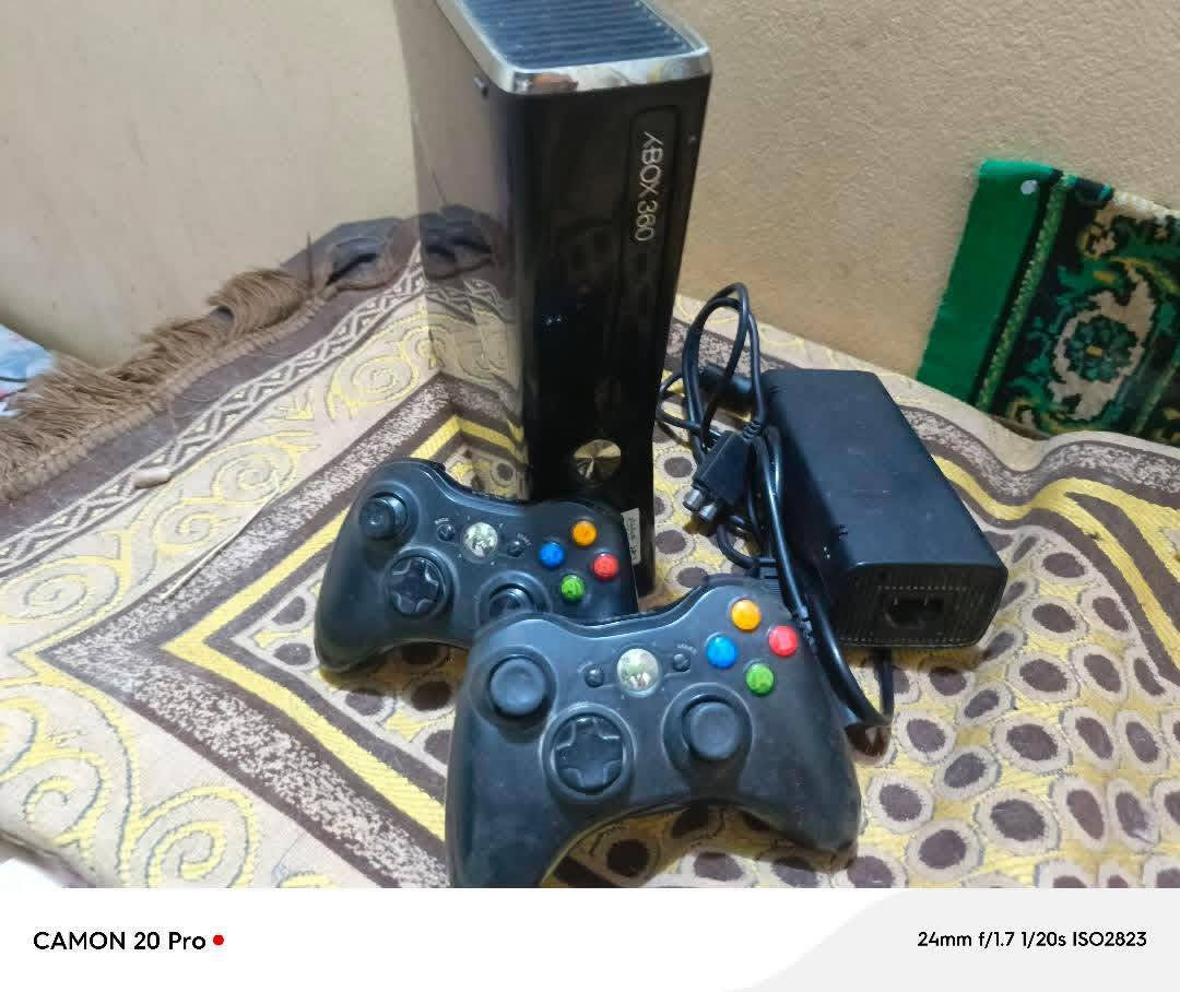 XboX 360
مكامل ملحقات 
ما عندي توصيل 
المكان بعقوبة 
 السعر ٧٥

نص مكتوب في الصور:
- CAMON 20 Pro 24mm f/1.7 1/20s ISO2198
- CAMON 20 Pro
- 24mm f/1.7 1/20s ISO1956
- CAMON 20 Pro • 24mm f/1.7 1/20s ISO3673
- CAMON 20 Pro • 24mm f/1.7 1/20s ISO2823
- CAMON 20 Pro • 24mm f/1.7 1/20s ISO1925
- CAMON 20 Pro •
- 24mm f/1.7 1/25s ISO1960