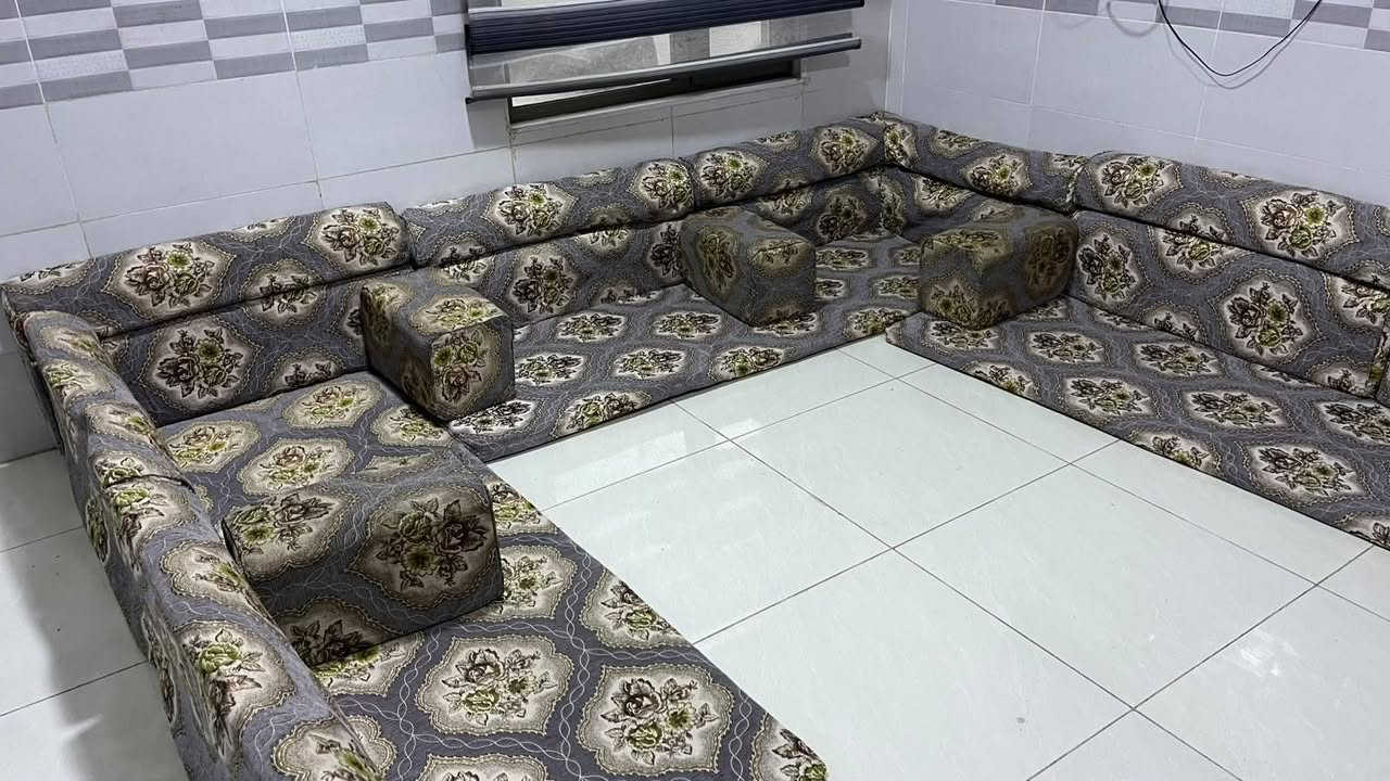 جلسه سعوديه الاصليه حبيبات مضغوطه وجهين 14 متر المكان مجمع الاميرات لاتصال *********** النجف, العراق
