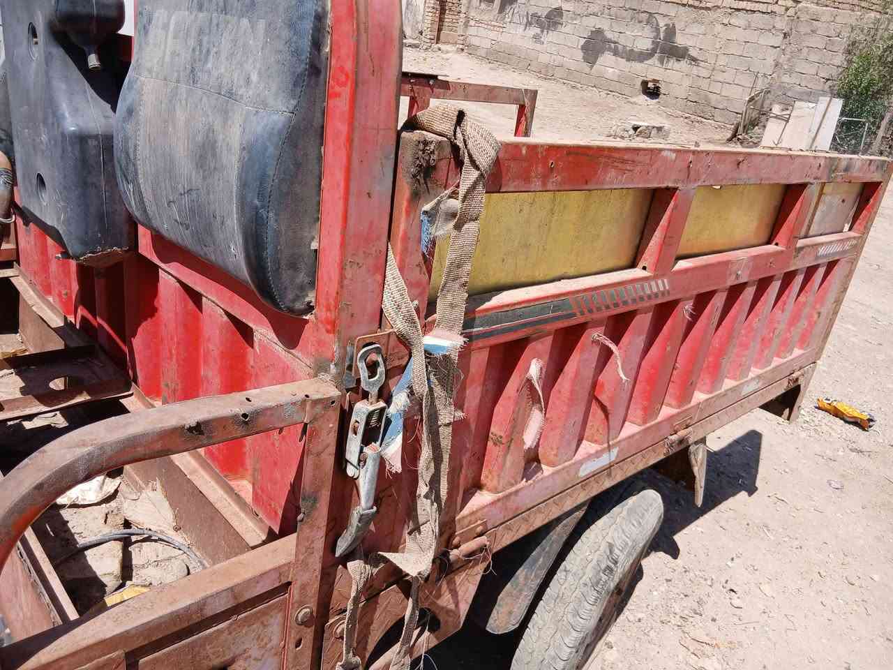 ستوته همر بدون البيع سعر500 وبيهه مجال ***********
