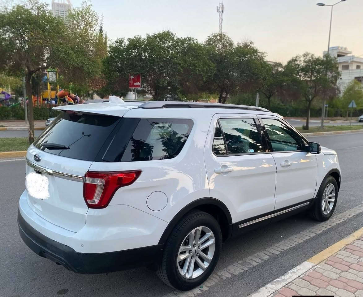 ‏FORD EXPLORER XLT 2017
 
القوة والمتانة والرفاهية في مركبة واحدة بتصميم خارجي مميز ومقصورة داخلية تحمل الكثير من المتعة والفخامة .

💠 الفئة XLT     (مواصفات )

💠 السعر : 170 $

💠 الموديل 2017

💠 لوحات اربيل جديد

💠 المحرك 6 سلندر 

💠 القدرة ( 3500 ) 🐎🐎🐎

💠 المواصفات 
▪️بصمه
كوشن مخمل
▪️كوشن ثلاث مقعد
▪️ داخل (كريمى)
▪️تحكم ستيرن 
▪️شاشة صغيره
▪️كشنات كهرباء 
▪️وضعيات قيادة 
▪️تبريد مركزي 3 قطع
▪️اوامر صوتية 
▪️كشافات ضباب 
▪️ثلاث مقاعد سبعة راكب و تبريد مركزى
▪️كير رياضي 10 سرعات 
▪️ويل 18
▪️مانع انزلاق 
▪️اوتو هولد 

💠 سيارة جاملغ و ربع بنيد صبغ
بدون ضرر داخل 

💠سيارة ماشي 86 فقط 

لاتصال او واتساب على الرقم 
 
***********
 
‏‎‏‎عنوان📍بغداد
