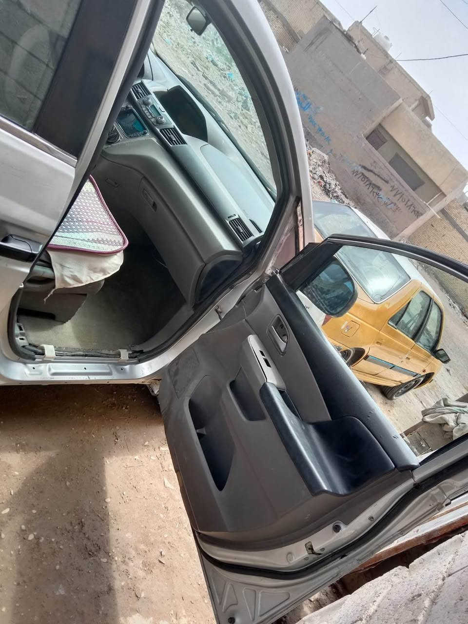 كامري • ٢٠١١ • الزعفرانيه