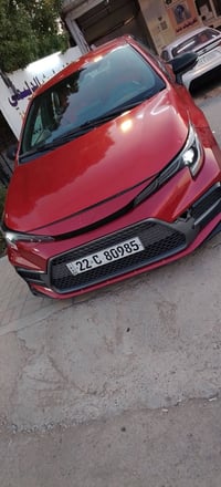 كورلا للبيع موديل 2021 se محرك 2000 بيه ٥ قطع صبغ كير مكينه مكفوله  سي...