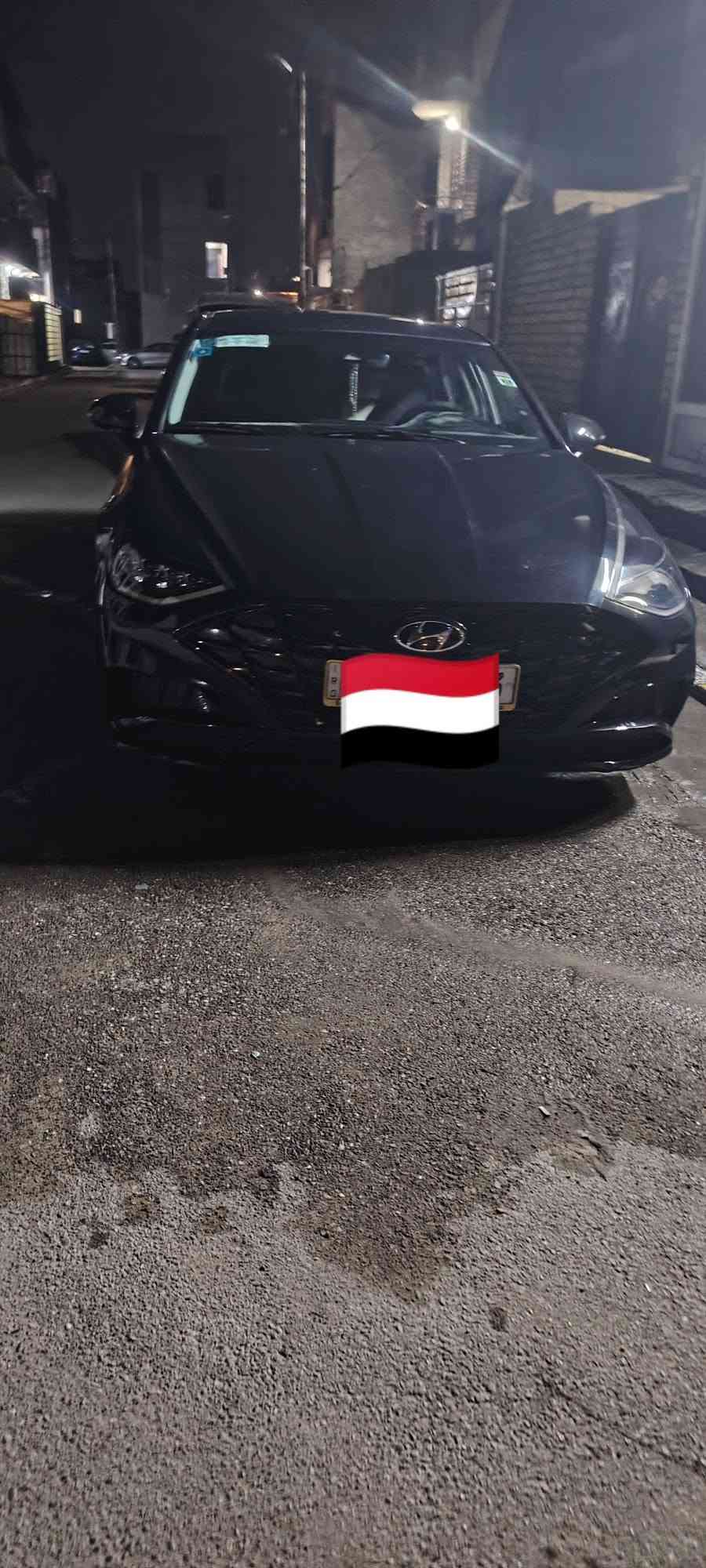 السلام وعليكم سوناتا 2023 بسمي رقم بغداد كير مكينه مكفول سياره ماشيه 60 مايل حادثه مال أمريكا بابتين وجاملغ خلفي مع صبغ قبق جنطه  بدون دواخل ولا شواصي ولا لغد السعر 133 وبيه مجال بصيط  سياره نضيفه مال بيت. العنوان بغداد. الكرخ     رقم ***********
