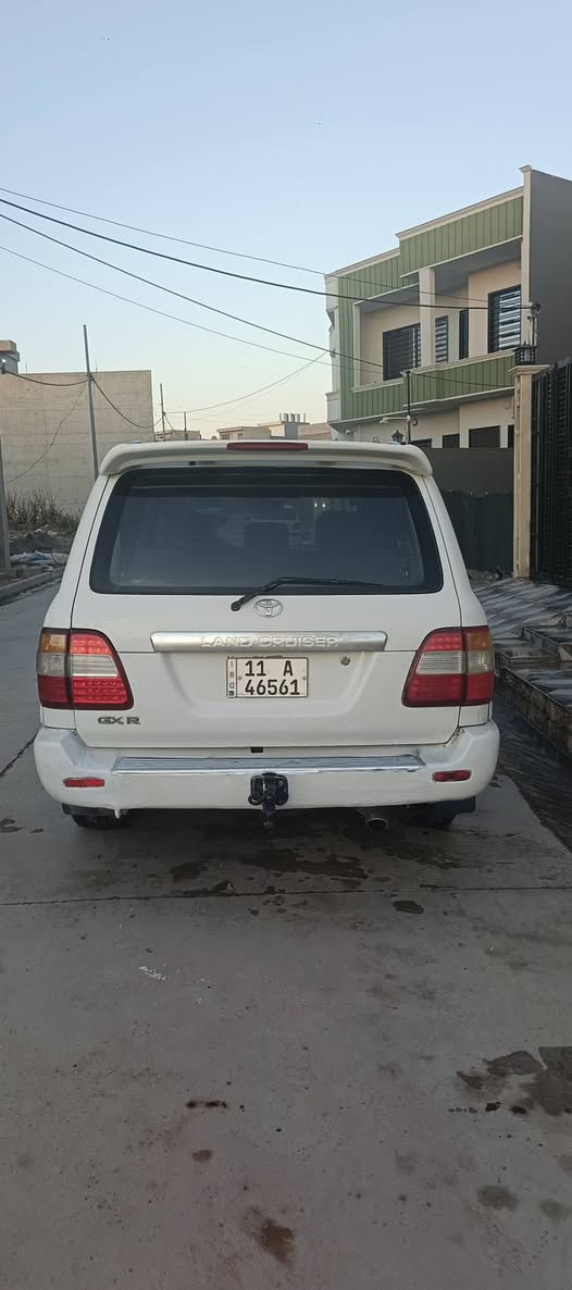 السلام عليكم 
تويوتا لندكروز مونيكا GXR 2001 محدث 2007 داخل وخارج محدث 
صبغ نص جاملغ امامي فقط شرط الباقي بدون صبغ على الفحص والسونار  بدون داخل وبدون لغود 
محرك وكير مكفول وما مفتوح 
كابون بانزين 
سيارة بسمي اني الشرعي 
فحص وهزه وسنويه ورقم كلو جديد 
شرط الغرامات والتحويل 
منظومة غاز ايطاليه اصليه مو تركيه موصفات فول بدون سلايت 
السعر 138 وبيها مجال 
مكان السيارة موصل جانب الايسر 
*********** موصل, نينوى
