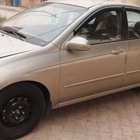 موديل ٢٠٠٦ • جاهزة • قابل للتفاوض