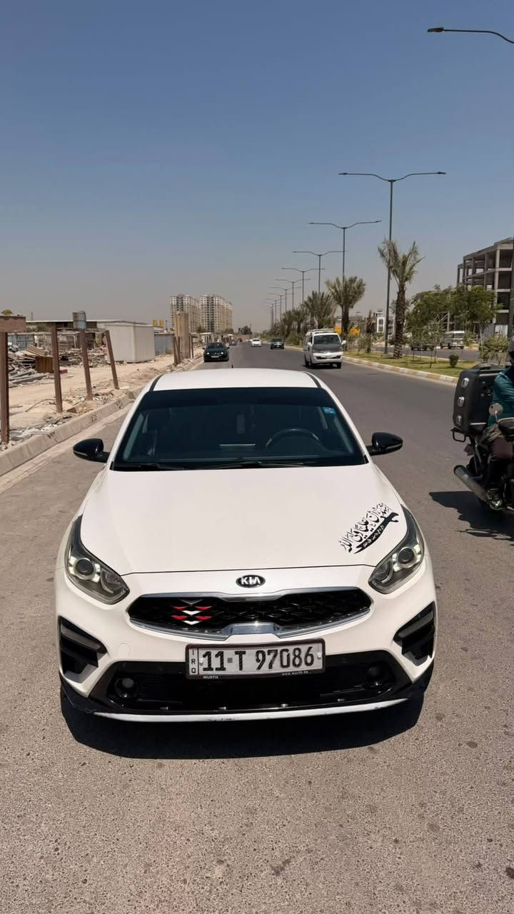 🚘 للبيع كيا سيراتو 2019 خليجي 🚘
🔹 موديل: 2019
🔹 فئة: S
🔹 محرك: 1600 سي سي
🔹 كير 6 نمر (المرغوب)
🔹 رقم بغداد الجديد
🔹 الممشى: 150 ألف كم

✅ فول مواصفات ما عدا الفتحة
✅ بصمة وتشغيل عن بُعد
✅ تبريد قطعتين
✅ منظومة زينون
✅ السيارة بحالة ممتازة وما ناقصها أي شي

وسونارها هذا + عدا السونار بيها بارد بجاملغ ودعاميه👇

📞 للاستفسار:
***********
