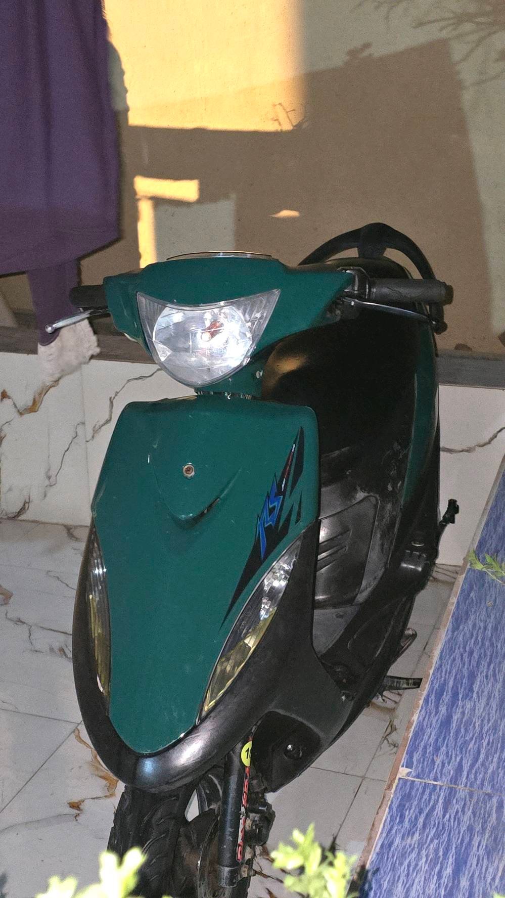 دراجه تخبل سلف هندر اشاير سكنات كلها شغاله مكينه ٤٩ بلادي مكينه ناعمه  الدراجه بس بليل اطلع بيها ساعه وارجع ابد ما متعوبه وعلي تخبل سعرها 600 والشراي يدلل// ***********