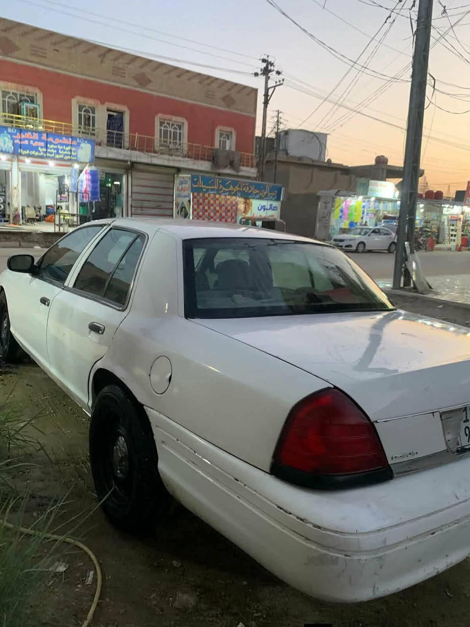 بسبب الوعود الكاذبه اعاده النشر بس شراي يتصل للبيع السياره كيرها مجلب بس على بك  سياره فورد فكتوريا مديل 2007 سياره جاهزه رقم بغداد تحويل مباشر سياره خير من الله مرتبه فول تبريد شغال السعر 35 وبيه مجال مكاني حله قرب جسر نادر الثالثه للتواصل/ ***********

