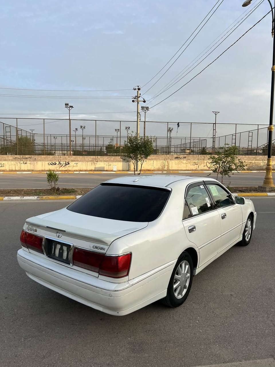 تويوتا • ٢٠٠٢ • ابيض سادة