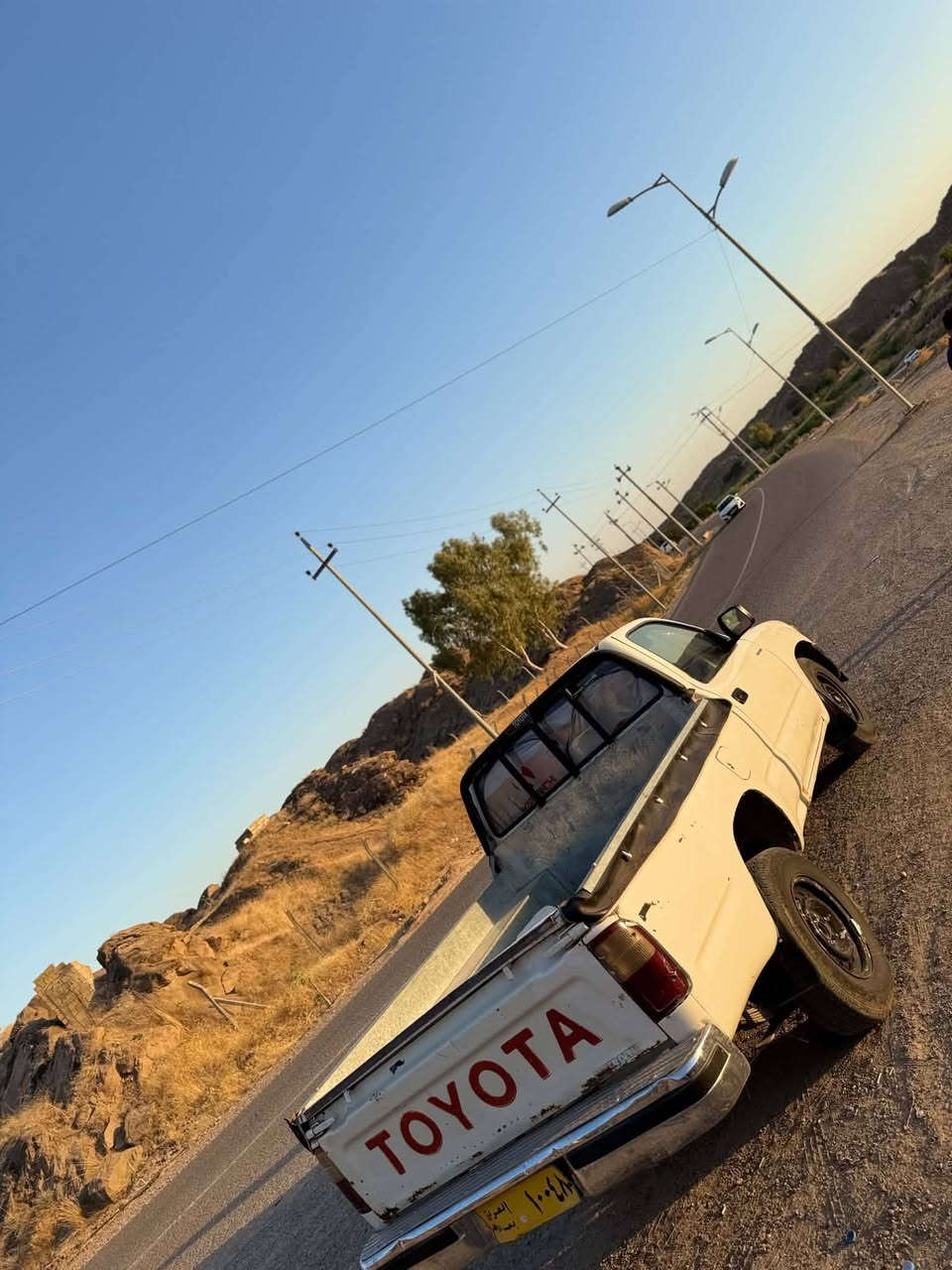 پیکاب 2001 وەشەرت حاسیبە ماڵی کەس کیشەی لەسەر  نەبیت مەکینە سپی یە تەبرید لەسەرسویچ مەکینەو گیر بەشەرت چوارتایەی لووک لەژیریتی سەدر دواو بەردەمی چرکەی تیانییە سەیارەکە مەشەالڵە هەڵمەتی زۆر بەقوەتە لەرۆبەرۆ جوان ترە سەیارەکەلەکفریە هین من نییە پەیوەندی بەوژمارەیەوەبکەن پرسیاریش لەمن مەکەن سەری منوو خۆتیش مەیەشینە ئەویش ژماڕەی خاوەنی   ***********

