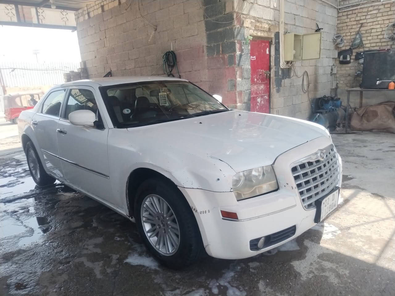 للبيع