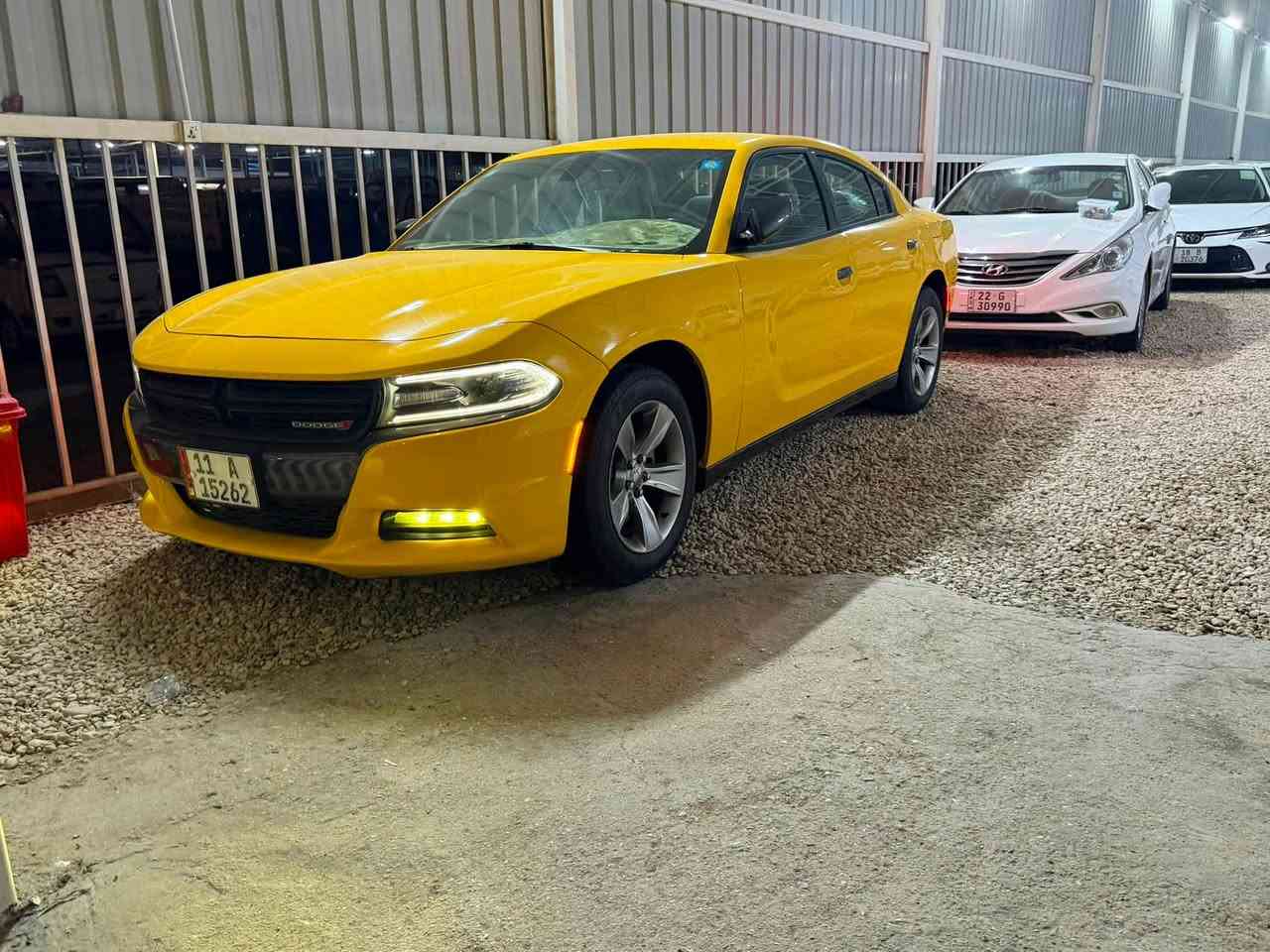 السلام عليكم 
للبيع فقط جارجر موديل 21اصل باسمي خطه بغداد بصره 
السياره جيتي اصل واني مبدل دعاميات وبنيد اصليات مال كصه وعندي البنيد القديم 
السياره جاهزه مكينه وكير وحداديه وتخم تاير رقم بغداد قبل اسبوع مداوره 
سعره 190وبيه مجال قليل 
مكانه بابل المدحتيه 
للاستفسار ***********
علما السياره موجوده بمعرض🌺🌺
صور الحادث مرفقه بالمنشور🌺🌺
