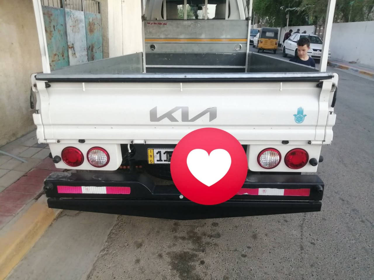 سياره للبيع فحل ٢٣ مكفوله رقم بغداد مشروع وطني ***********
