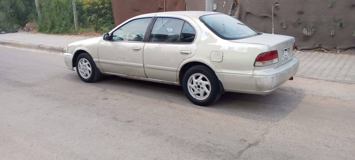 نيسان • ٢٠٠١ • مكينة وكير جديد