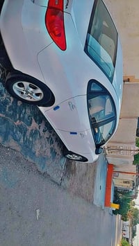 النترا • ٢٠١١ • محرك ٢٠٠٠