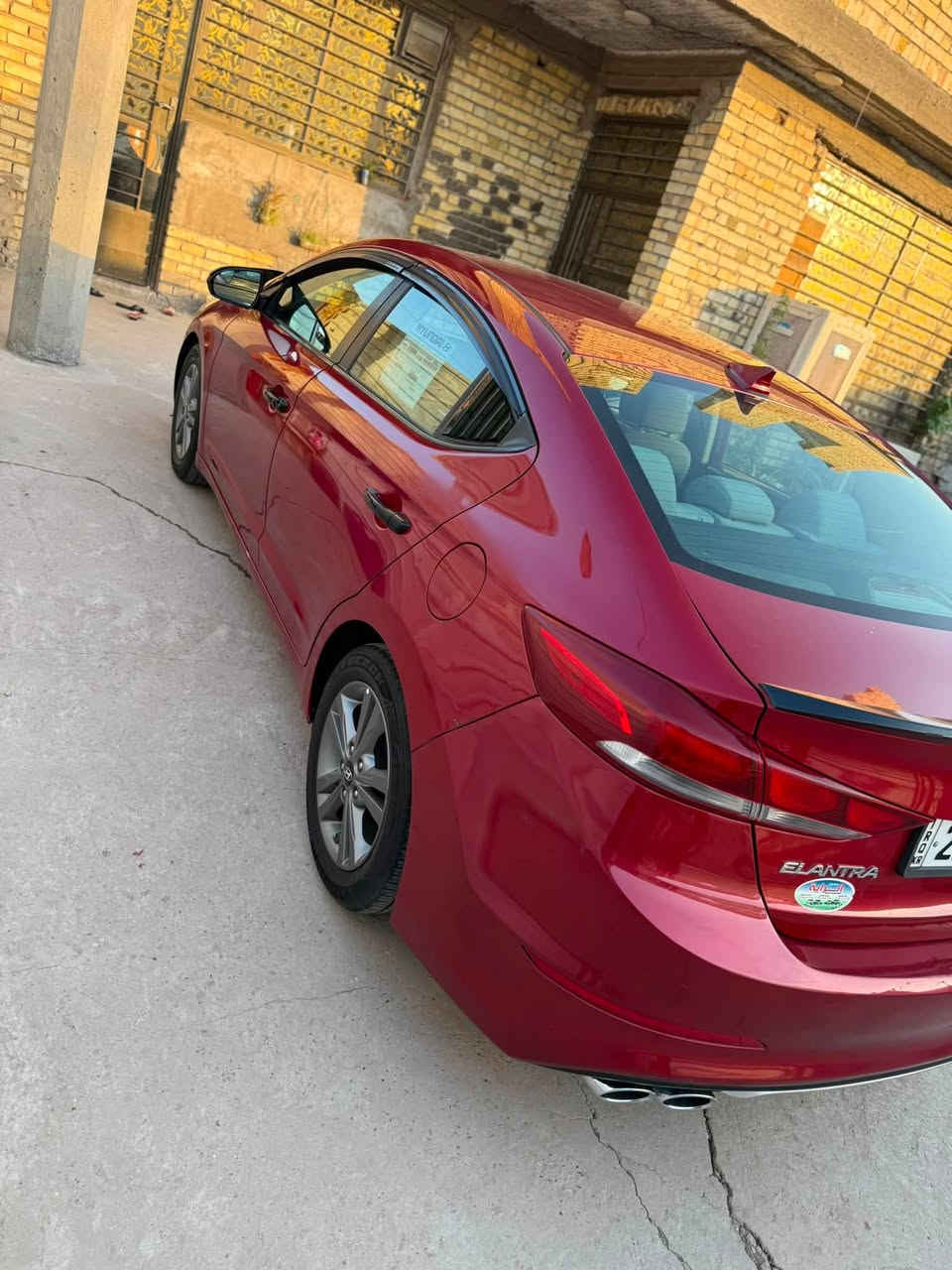 سلام عليكم النترا للبيع موديل 17 كامله ع آخر حبايه صوره سونار موجوده
السعر 117 وبيه مجال 
رقم تلفون ***********
متواجد ع مازنجر
