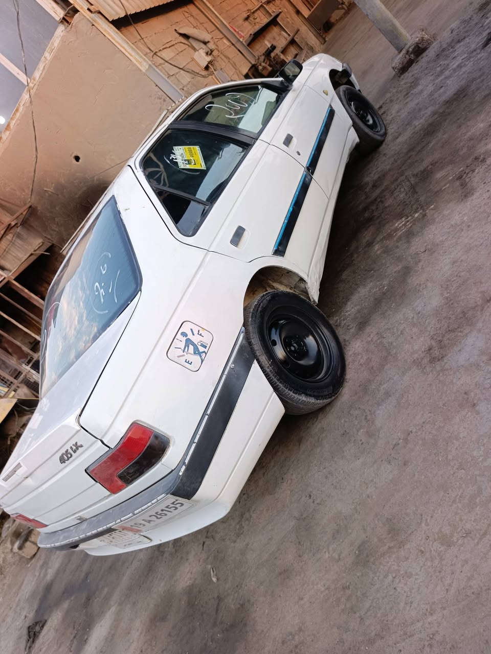 بيجو 405 جي ال اكس 2009 كفاله فقط جاملغ خلفي شويه يم بك لايت ومعمر هلالات جاهزه سياره 
مكان نجف راعيه بنجف ورقم نجف سنويه ساقطه 
غرامه 150 اطيح ورقه من سعر 
سعره 24
***********

