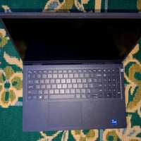 لابتوب • شهرين • جديد