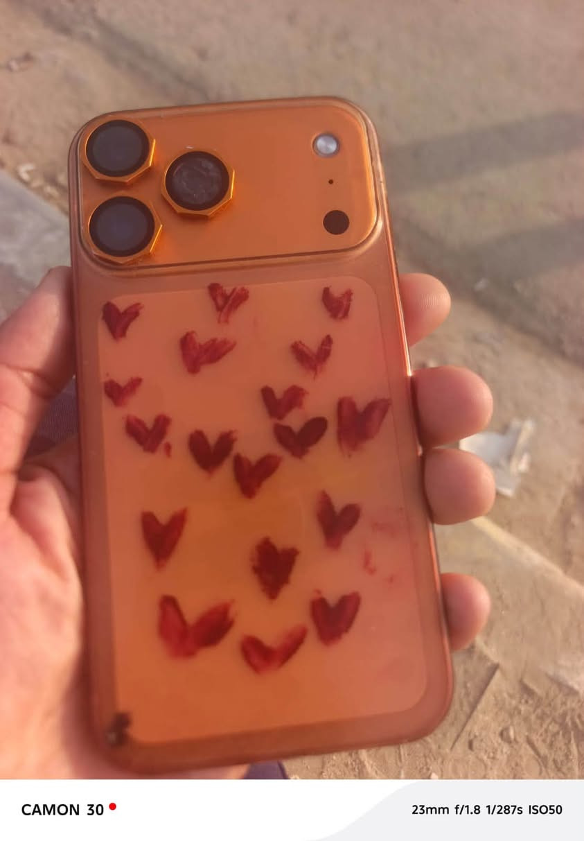 آيفون ١١ • بطارية ١٠٠ • بابل