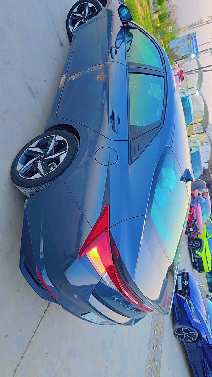 السلام عليكم للبيع النترا بغداد بأسمي ماشية ٣٥ الف بدون ارباك حسب الصورة الباب مبدل نفس الون المواصفات  رادار امامي وتحديد مسار سايد بريك بصمة تشغيل عن بعد العنوان ديالى خان بني سعد رقم الهاتف *********** السعر ١٥٥ وبيهة مجال
