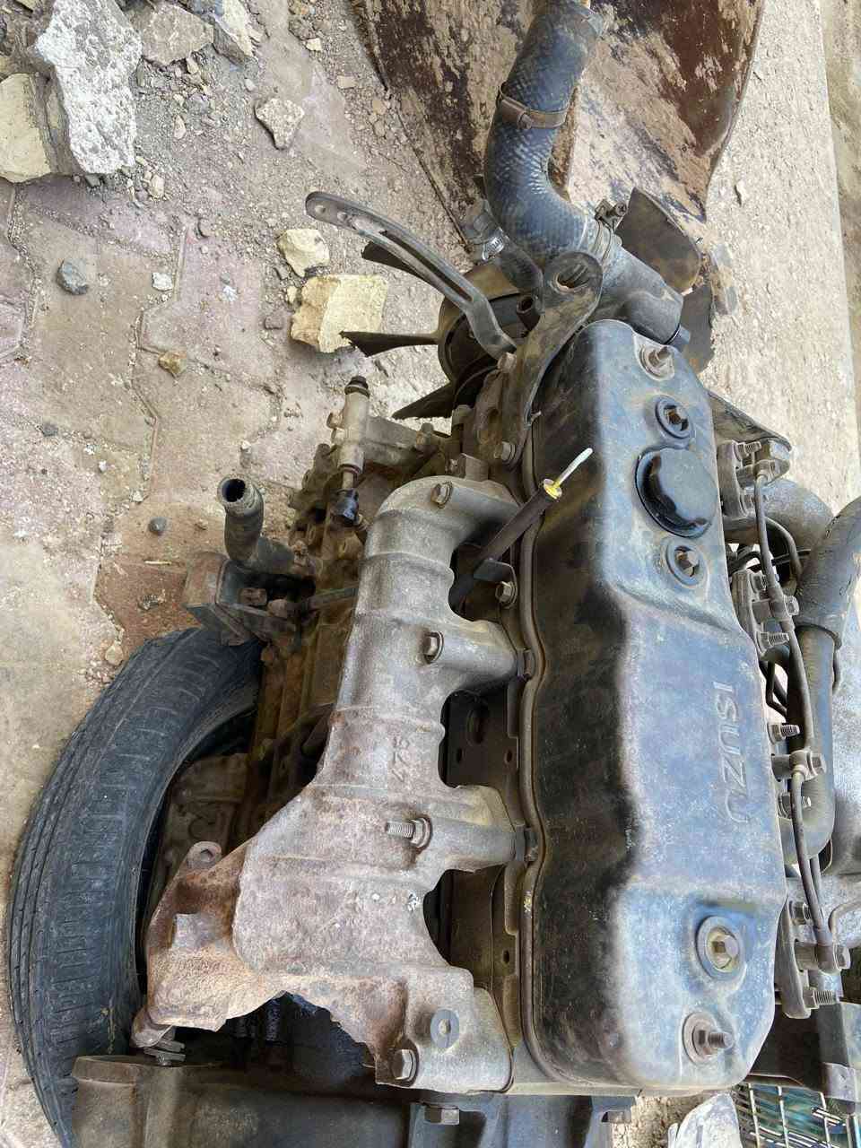 محرك ازوزه كامل هوه وتفرعاته  باقي لتفاصيل اتصل
*********** 
(ينقص)
