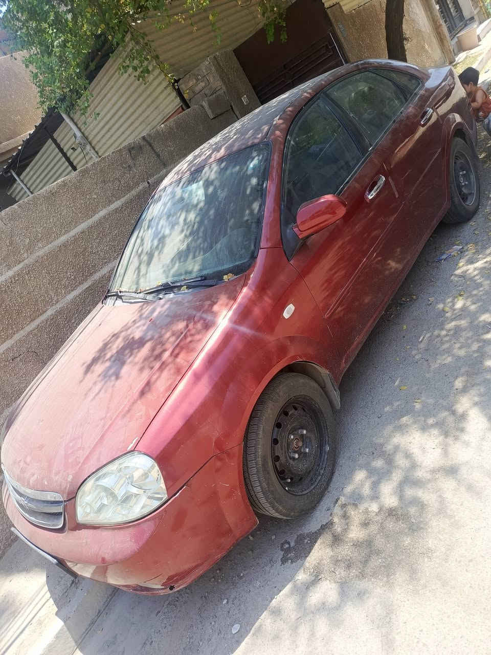 السلام عليكم فورنزا للبيع نقد واقساط السيارة محرك بيه صوت يرادله تبديل بطاله الكير نظيف التبريد واكف ونقص باتري والكشر شوف عينك ابيع كوم حديد بس على التحويل.
سعر النقد 40 
سعر الأقساط 45 مقدمة 25 والباقي اقساط شهرية ورقتين للاستفسار ***********
