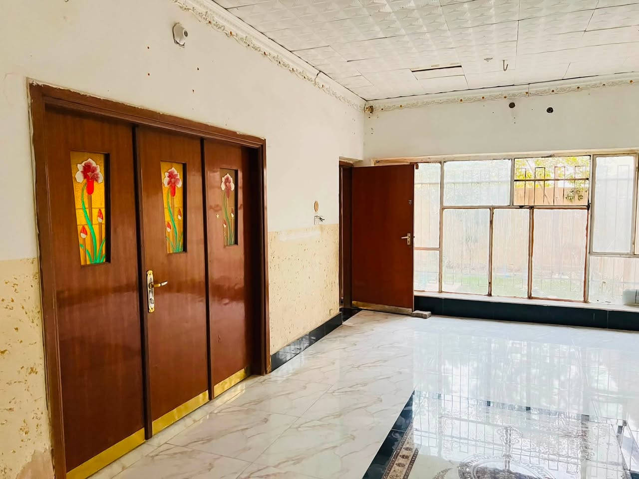 🏠#دارللإيجار//طابـــــــو صرف _🏠

🏗️📍المــــــــوقع//محيزم قرب شارع ٨٠ قرب المدرسه الأقدام يطل ع منتزه 

✏️المســـــاحة// ٢٠٠ متر 

🧱🧱طـــابق الأول // يحتوي ع 
٢ غرف نوم  ➕هول➕ صالة➕ مطبخ➕مجمعات صحية ➕مناور 2 ➕كراج سيارة كبير  ➕حديقه 🚙
🧱🧱طابق الثاني // ٢ غرفة نوم ➕كلدور ➕مجمع صحي بيتونه

 🏫📚نستقبل جميع عروض البيع و ترويجها بإعلانات ممولة 
      للمزيد من التفاصيل الاتصال او المراسلة خاص 

حسن السعيدي ***********  

حسين السعيدي ***********_ ***********
       
علي السعيدي ***********_ ***********

 📍موقع المكتب  📌 الحله - حي الامام علي(ع)  _مقابل مجمع الوافي
