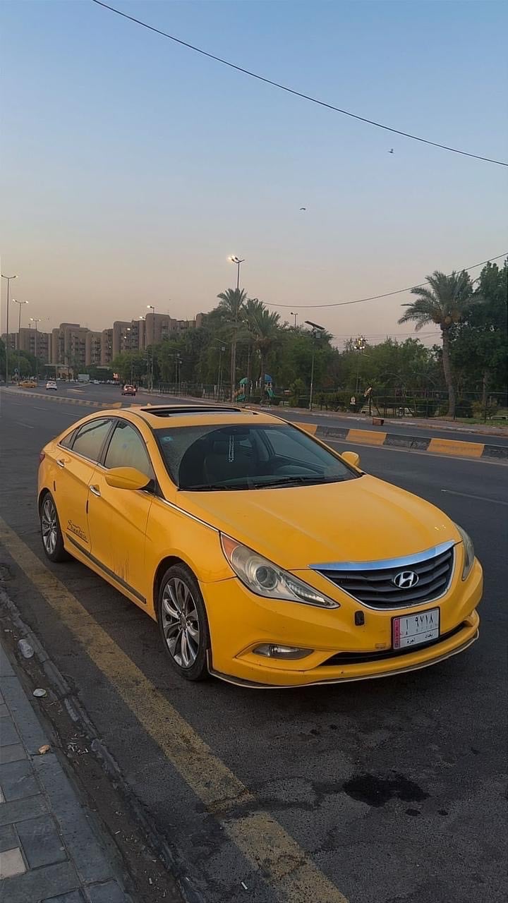 🚘 سوناتا 2011 للبيع 🔥

💰 السعر: 85 ورقة قابل للتفاوض

✨ المواصفات:
🔹 محرك 2.4T تيربو 💨
🔹 تشغيل عن بُعد 🎛️
🔹 بصمة دخول وتشغيل 🔑
🔹 فتحة سقف 🌙
🔹 داخلية جلد 🖤
🔹 كراسي كهرباء ⚡
🔹 تحكم ستيرن ومثبت سرعة 🎚️
🔹 شاشة ومزايا متعددة 🎶
🔹 كاميرا خلفية 📷
🔹 حساسات خلفية 🚨
🔹 جنوط رياضية ✨
🔹 تكييف ممتاز ❄️
🔹 سيارة مرتبة ونظيفة وجاهزة للاستخدام ✅

🔥 للمهتمين الجادين، السيارة تستاهل المعاينة
📍 السعر 85 ورقة
📩 للجادين مراسلة خاص