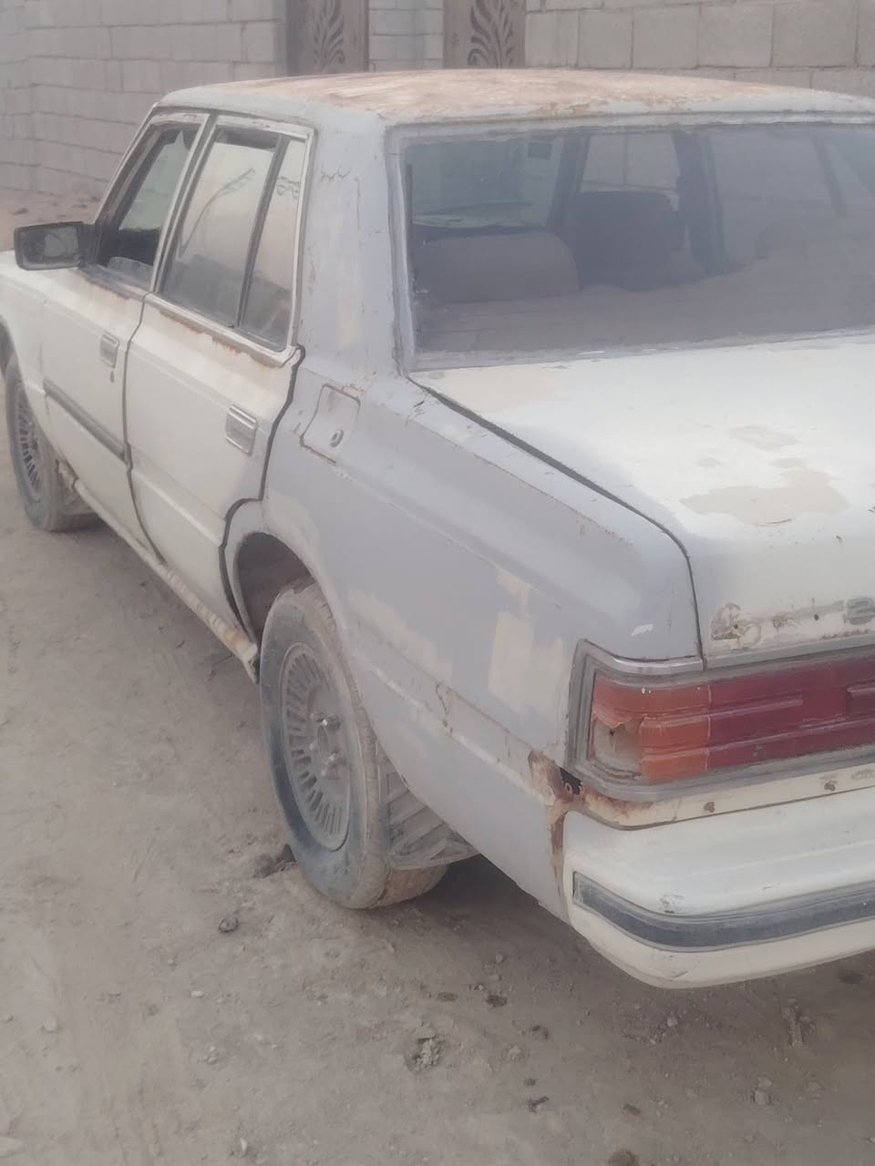 سوبر 82مكينه وكير ثنين ونص كفاله سنويه ل2027تخم تاير جدد راعيها الزبير والمالك بالزبير رقم انكليزي 25وبيها مجال بسيط للشراي اتصل وبالخدمه ***********
