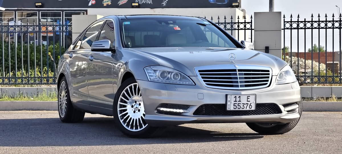 تحفه للبيع S600 
موديل 2006
محرك V12 
ماشيه 68 الف
517 هورس بور 
باب طويل فول مواصفات للاخير 
رقم بغداد بسمي تحويل ثاني يوم
السعر 225 ورقه 
عنواني واسط الكوت 
للاستفسار الاتصال على الرقم 
***********
***********
